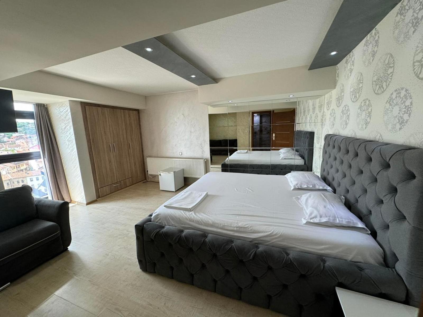 Hotel Pashtriku Gjakova Εξωτερικό φωτογραφία