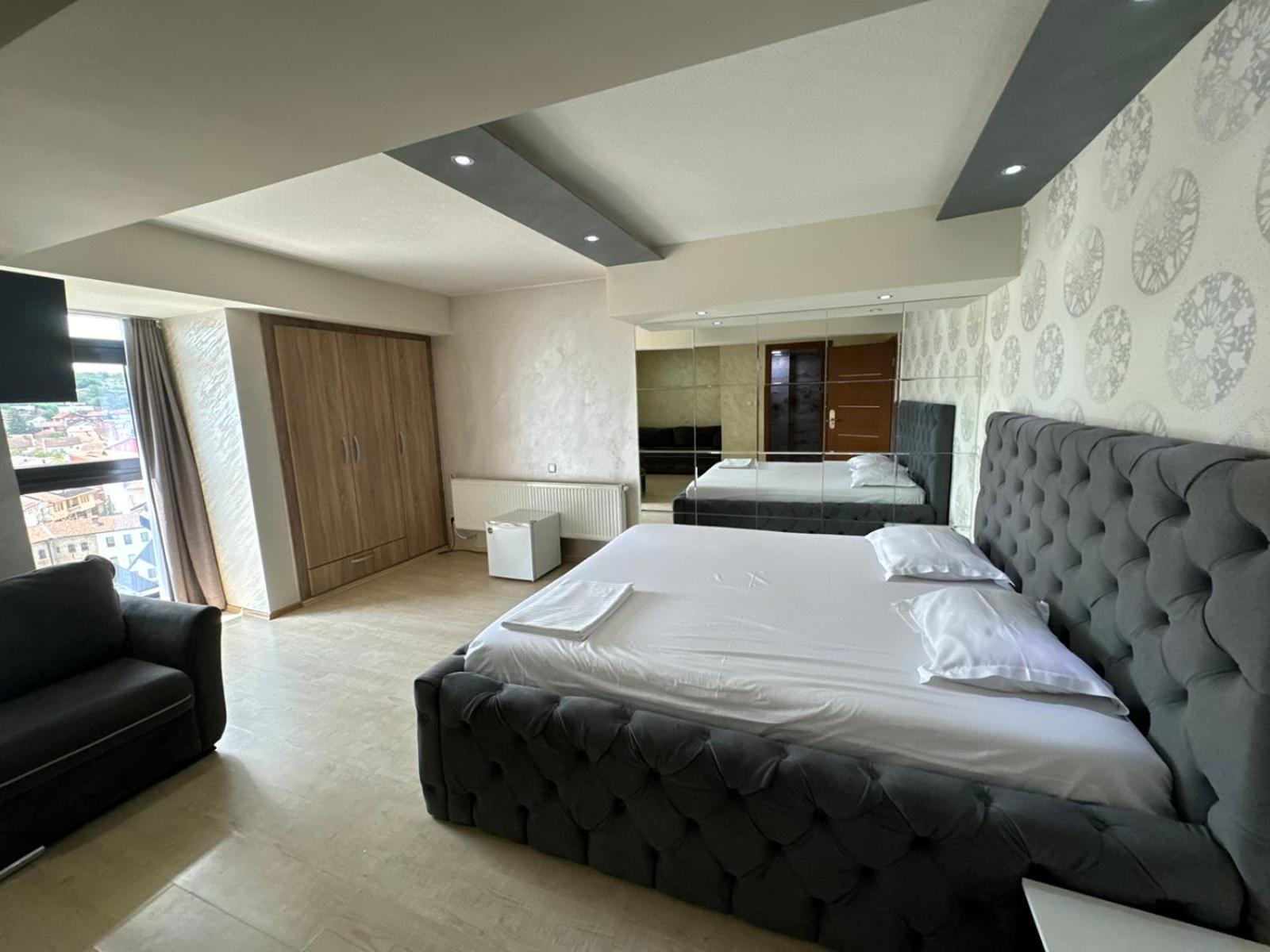 Hotel Pashtriku Gjakova Εξωτερικό φωτογραφία